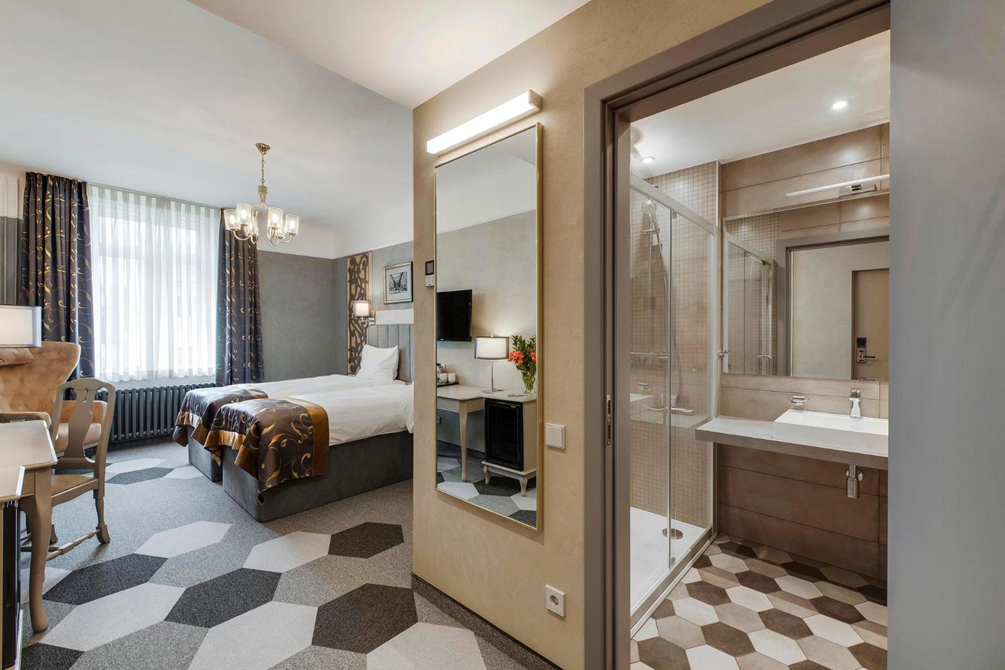 Eurostars Metropole Hotel Riga Bagian luar foto